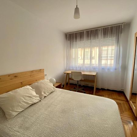 Piso Luminoso En El Centro De Vigo Para 8 Personas Ngoại thất bức ảnh